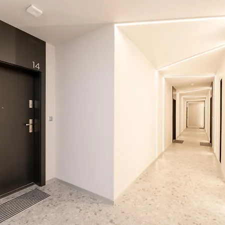 Dominikanow Design Loft By Bookinghost *